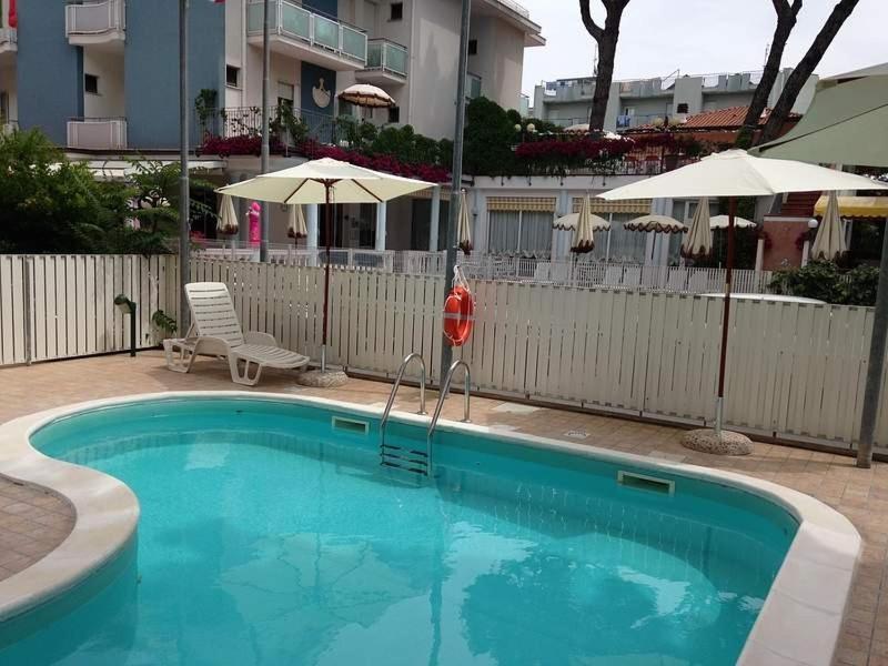 Aron Hotel Rimini Exterior foto